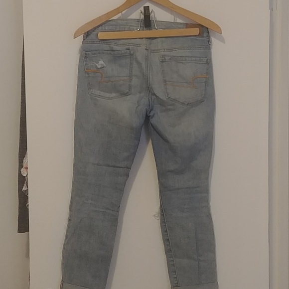 Jeans 3/4 avec trous - Picture 2 of 2